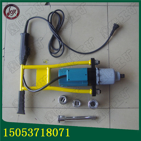 늄ӰM24늄Ӱ 
P(gun)I:
