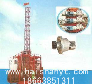 ʩC(j)Construction lifter 
P(gun)I: