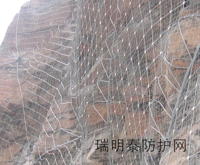 䓽zKW 
PI: