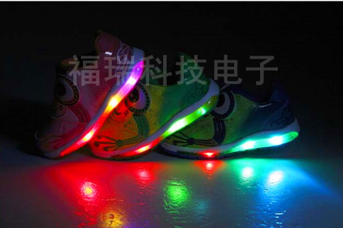 LEDͯЬЬ LED 
P(gun)I: