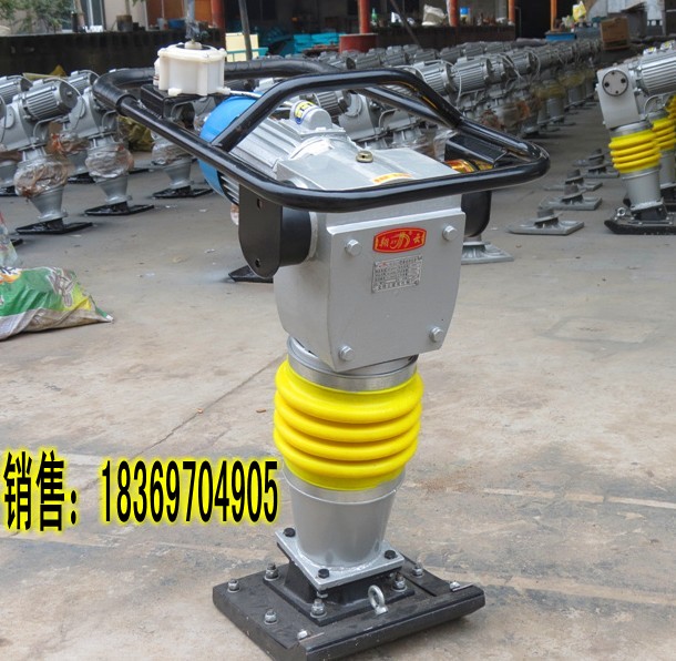HCD110늄ӛ_Lɳu 
P(gun)I: